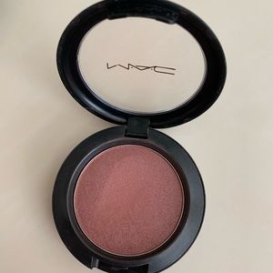 MAC Blush